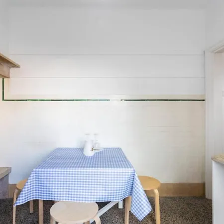 Brand New Fully Furnished Just 20 Meters From Anjos Metro Station 17 Gasthuis Lissabon